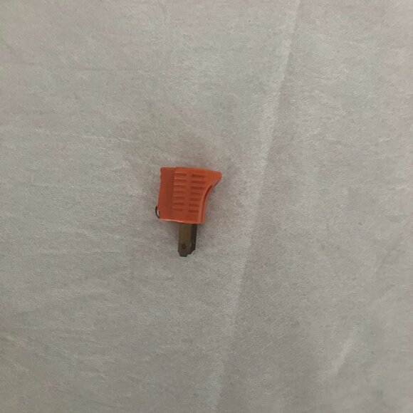 Home Improvement Bundle – Must-Have Misc. Tools & Accessories - Picture 10 of 15